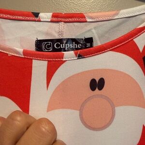 Cupshe Red and White Santa Graphic Top